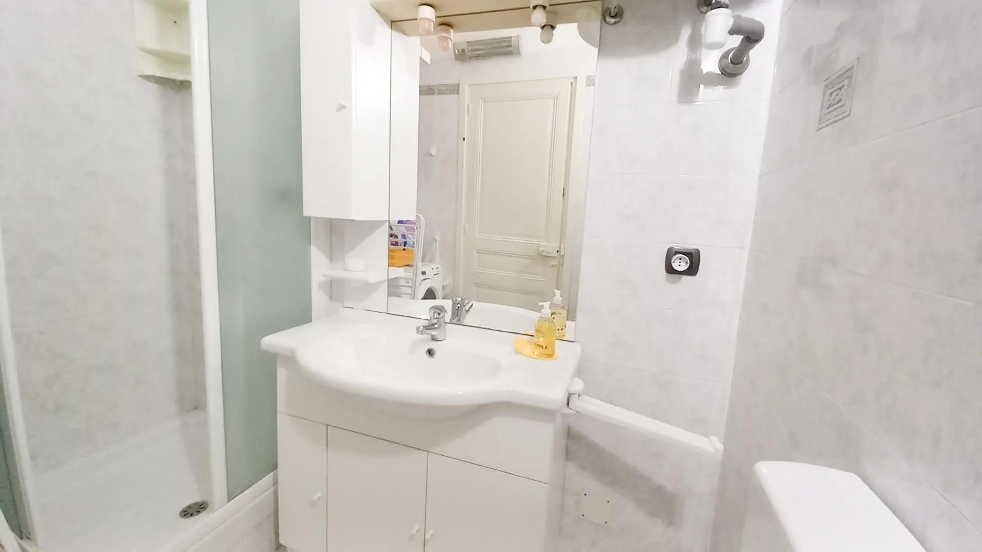 Apartament Mimosa 2 Cannes 0*,  Francja